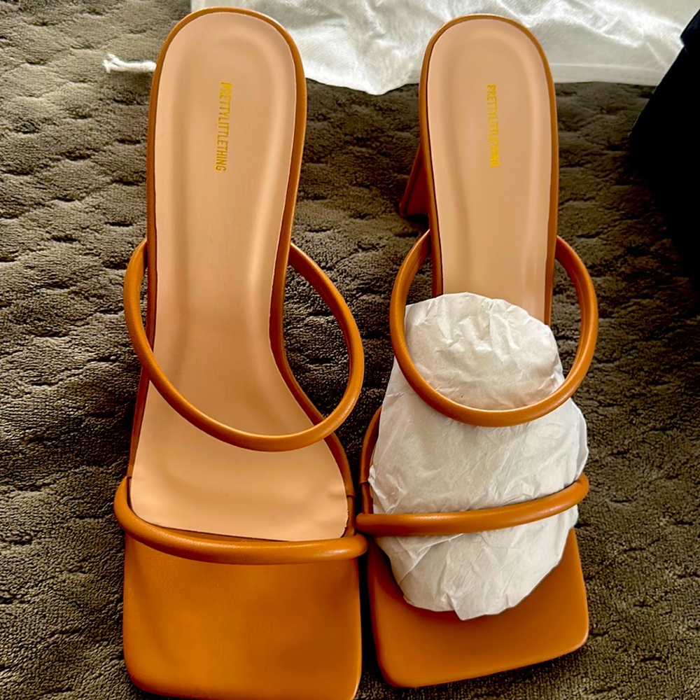 Pretty little thing Heels